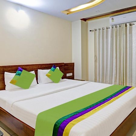 Kumbalgod Treebo Skanda Suites מראה חיצוני תמונה